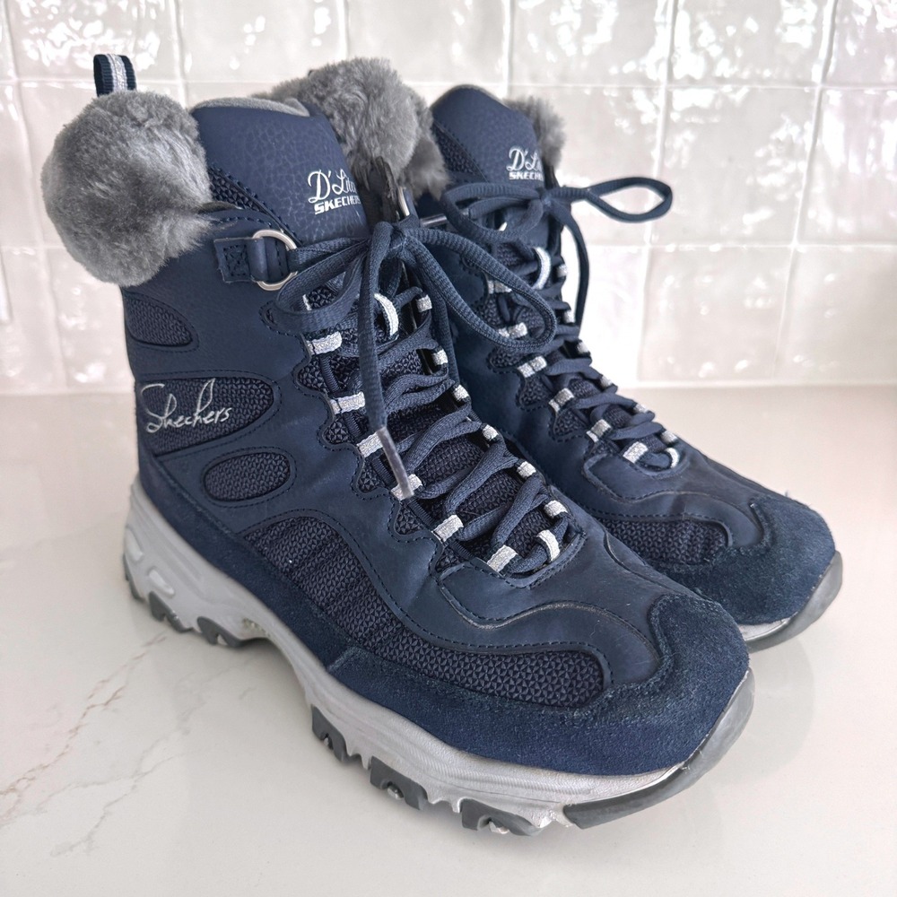 Skechers D'Lites Winter Boot Women 8 Navy Blue Faux Fur Lined Lace Up Waterproof